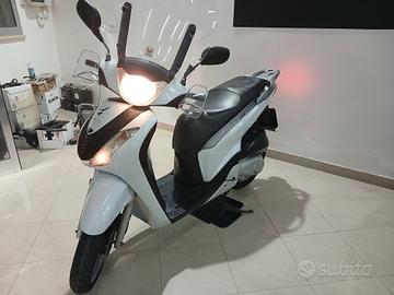 SH 125 GARANTITO 12 MESI