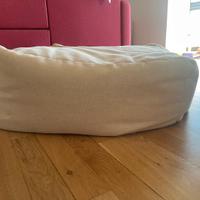 Pouf morbido beige