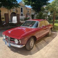 Alfa Romeo GT 1300 Junior Scalino del 1969