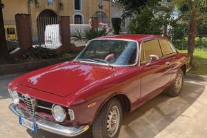 Alfa Romeo GT 1300 Junior Scalino del 1969