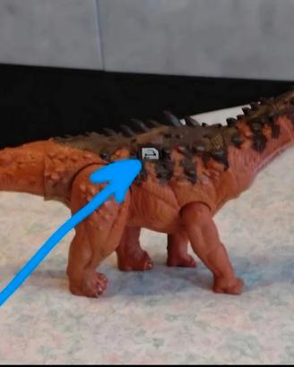 Action figuredi JurassicPark con Codice dig online
