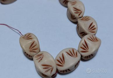 lotto di 15 elementi etnici x collane, marroni 