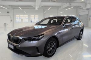 BMW 520 MH48V XDRIVE AUTO STATION WAGON