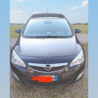 Opel astra J Cosmo