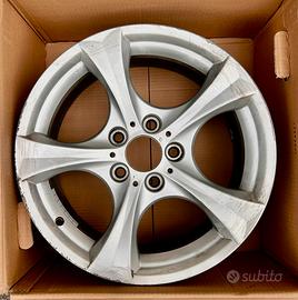 🔥 4 cerchi in lega BMW da 17” 🔥