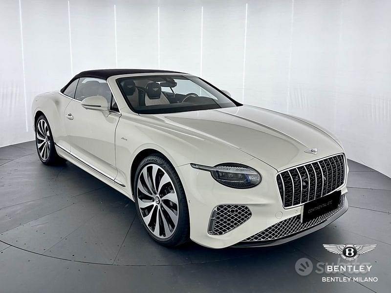 Bentley Continental Gtc 2023 photo 2