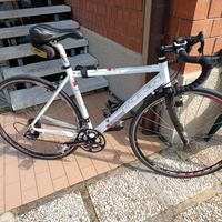 Bici Race 360, telaio alluminio