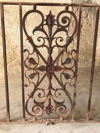 Rosoni in ghisa fusa del 1800