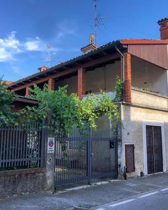 Villa unifamiliare da ristrutturare
