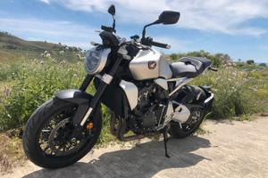 Honda CB 1000 R - 2022