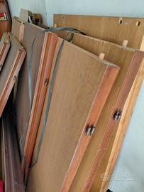GRATIS mobile di legno