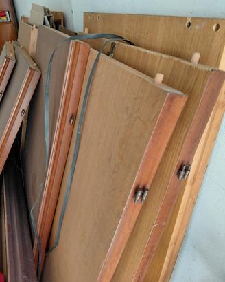 GRATIS mobile di legno
