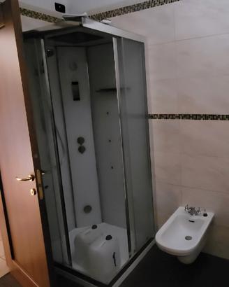 DOCCIA MULTIFUNZIONE CON IDROMASSAGGIO COMPLEYA