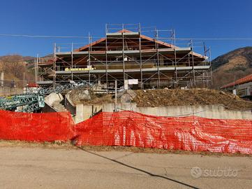 VILLA SINGOLA A VAL DELLA TORRE