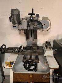 fresa metallo 3 assi verticale e orizzontale 220v