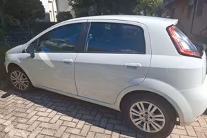 FIAT PUNTO jpl