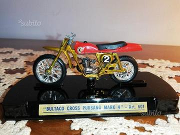 Moto modellino bultaco cross pursang Marc4 anni 70