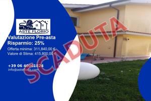 Immobile in asta di 209 m² a Ariccia