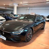 Maserati Ghibli GRANSPORT L4 330 CV MHEV 26000 km