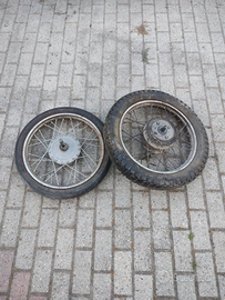 Ruote Moto Guzzi Stornello 125 turismo e altri mod