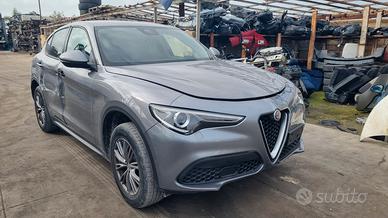 ALFA ROMEO STELVIO SOLO PER RICAMBI 