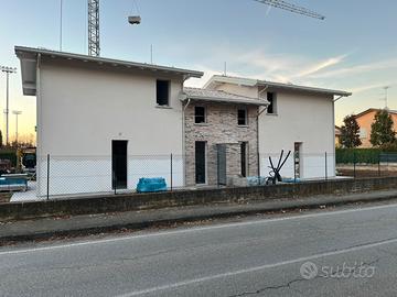 Villa bifamiliare Montecchio