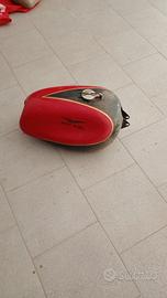 serbatoio moto Guzzi 