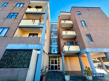 Appartamento con garage - Mirabello