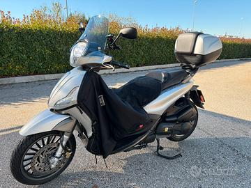 Piaggio Beverly 300s