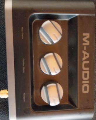 Scheda audio M-Audio fast track