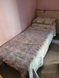 letto singolo con rete con comando elettrico