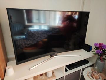 Smart tv Samsung 49" curvo come nuovo