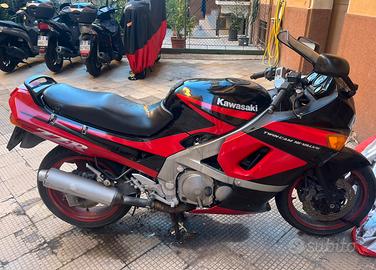 Kavasaki zzr 750