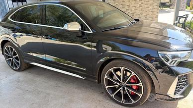 Audi RSQ3