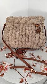 Chunky bag handmade color beige con tracolla
