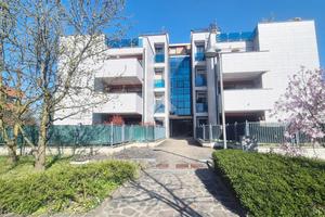 2 LOCALI A PESCHIERA BORROMEO