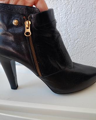 scarpe nere con tacco