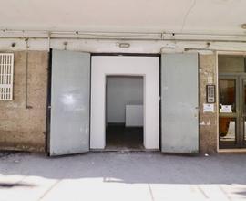 LOCALE COMMERCIALE A NAPOLI CAPODICHINO SECONDIGLI