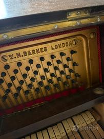 Pianoforte a muro barnes