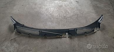 gocciolatoio/modanatura/sotto parabrezza ALFA MITO