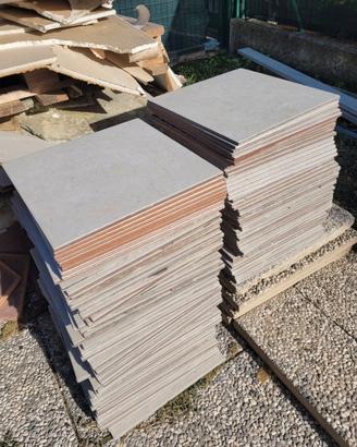 21 mq piastrelle gres porcellanato cm 33x33