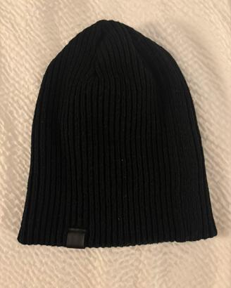 Cappellino nero