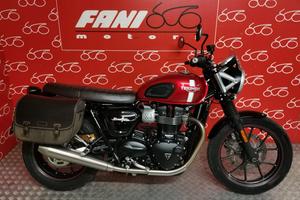 TRIUMPH Street Twin 900