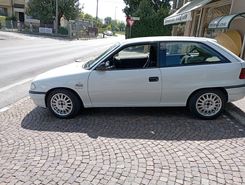 Opel astra gsi 16 v