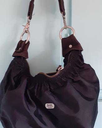 borsa Slam