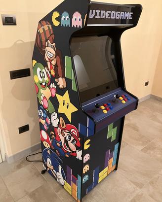 Cabinet arcade