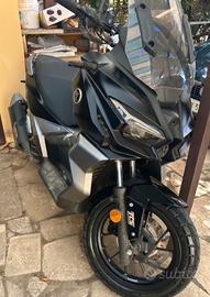 Voge sr1 125