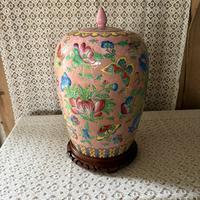 Vasi cinesi in porcellana