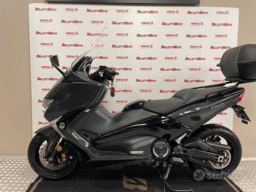 Yamaha T Max 530 DX