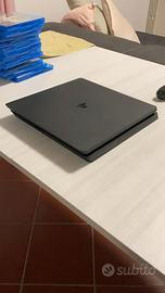 Playstation 4 + 2° pad  + giochi